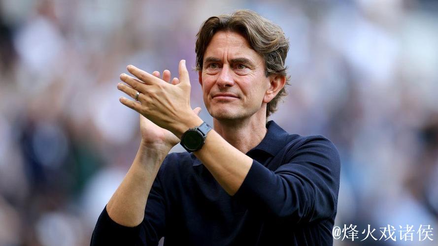 天空:热刺会给弗兰克时间,来解决球队当下的问题 天空:热刺会给弗兰克时间,来解决球队当下的问题