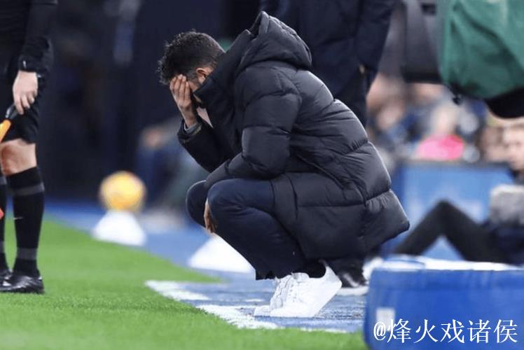 阿莫林:对4-4平局很失望,创造这么多机会比分本应完全不同 阿莫林:对4-4平局很失望,创造这么多机会比分本应完全不同